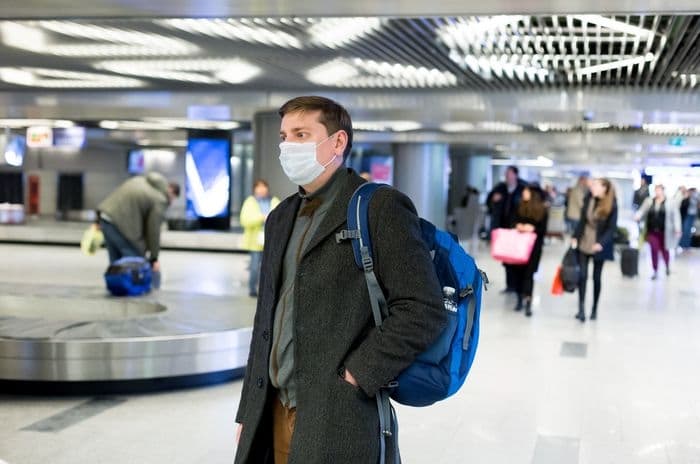 man wearing a breathing mask