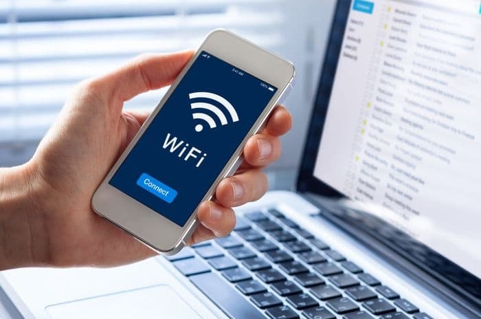 mobile phone wifi hotspot