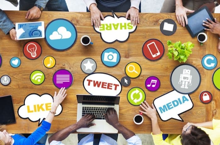 Acera informal grande Social media: how to keep your personal information safe