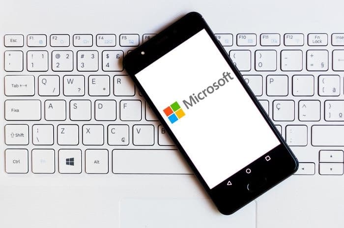 microsoft logo on mobile