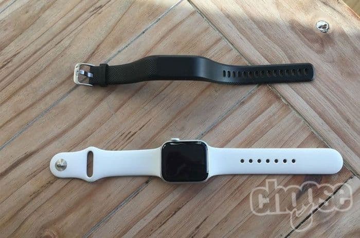Apple Watch Series 4 and Garmin Vivosmart 3 profiles