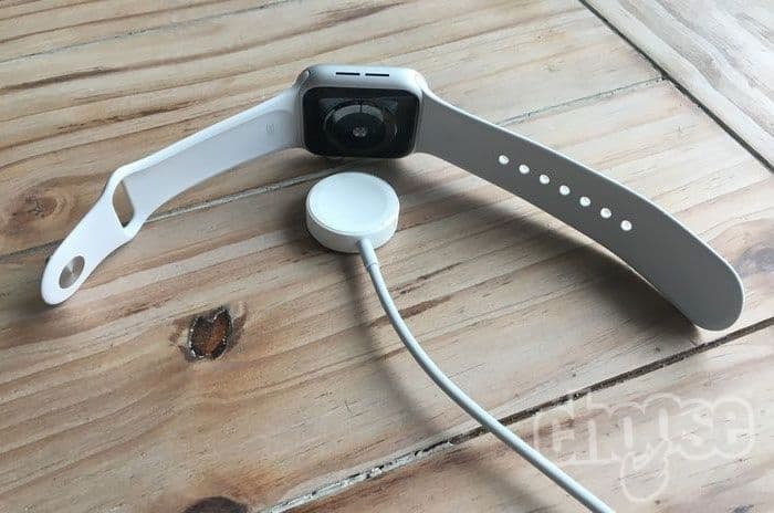 Apple Watch Series 4 charger