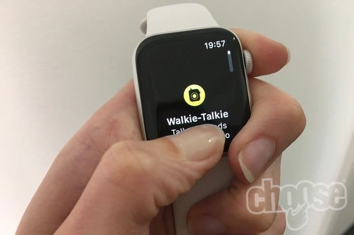 Apple Watch Series 4 Walkie Talkie